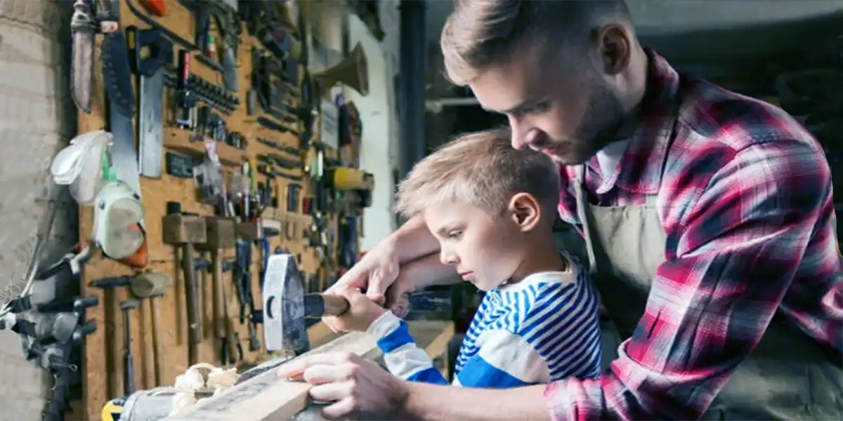 Father's Day Father Soon Woodworking Vacation Fun Father Son in Woodworking Shop